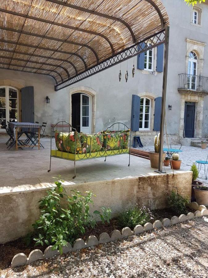 나르본 Domaine De Capoulade B&B 외부 사진