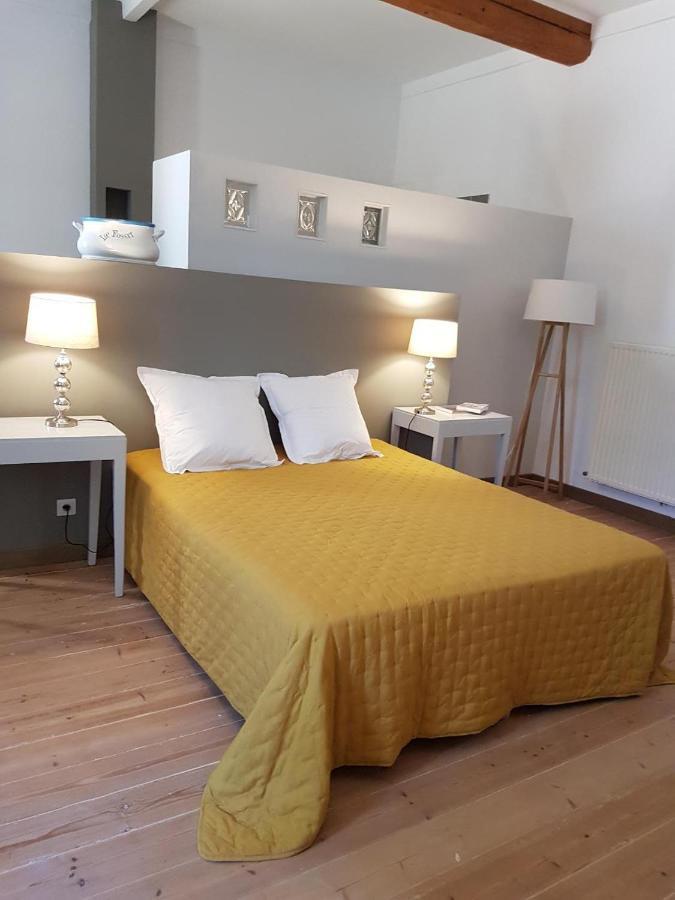 나르본 Domaine De Capoulade B&B 외부 사진