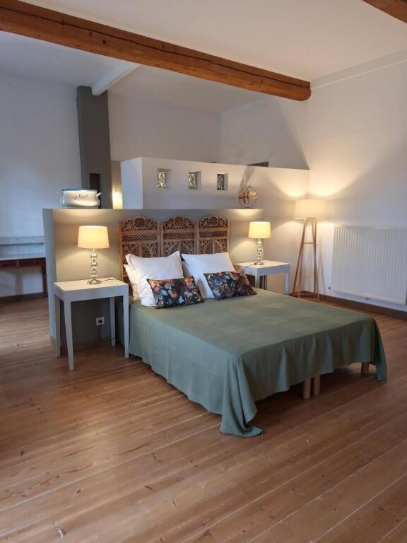 나르본 Domaine De Capoulade B&B 외부 사진
