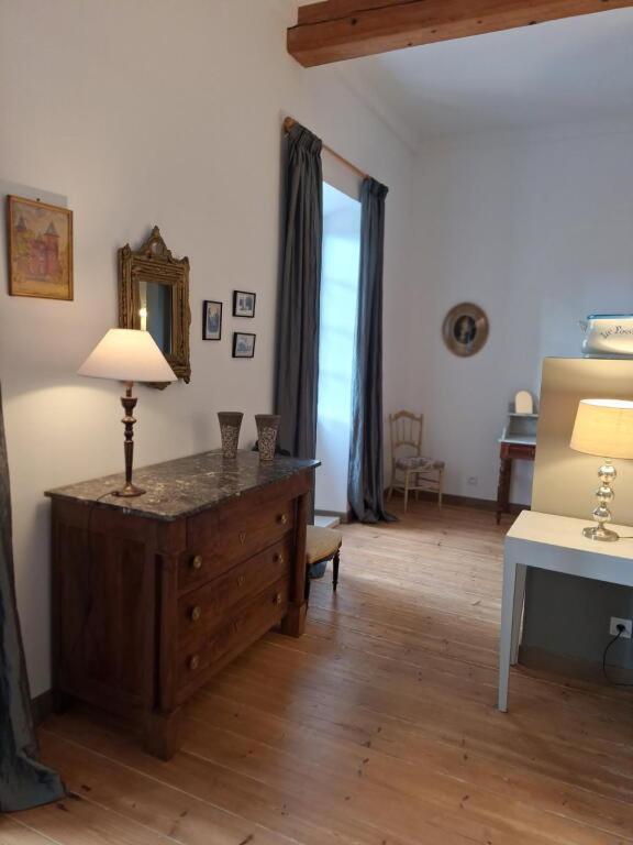 나르본 Domaine De Capoulade B&B 외부 사진