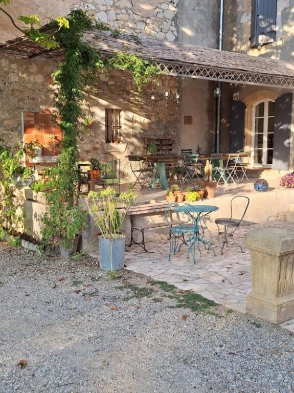 나르본 Domaine De Capoulade B&B 외부 사진