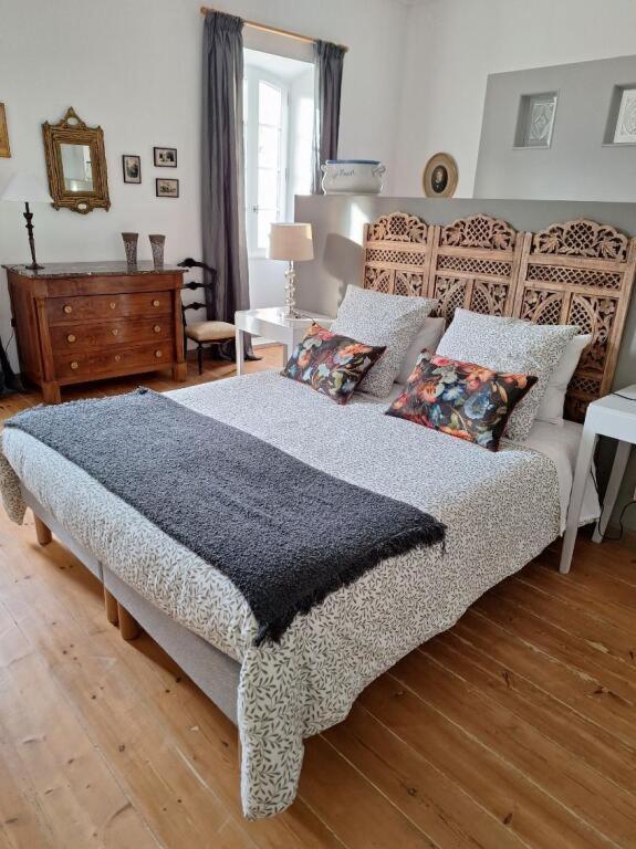 나르본 Domaine De Capoulade B&B 외부 사진